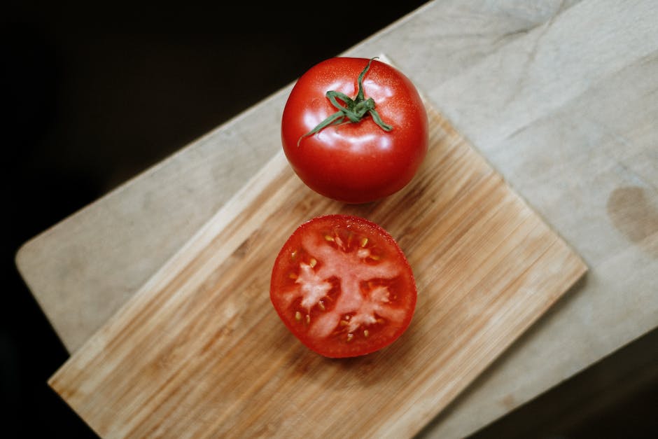 Tomaten Jungpflanzen Düngung Tipps