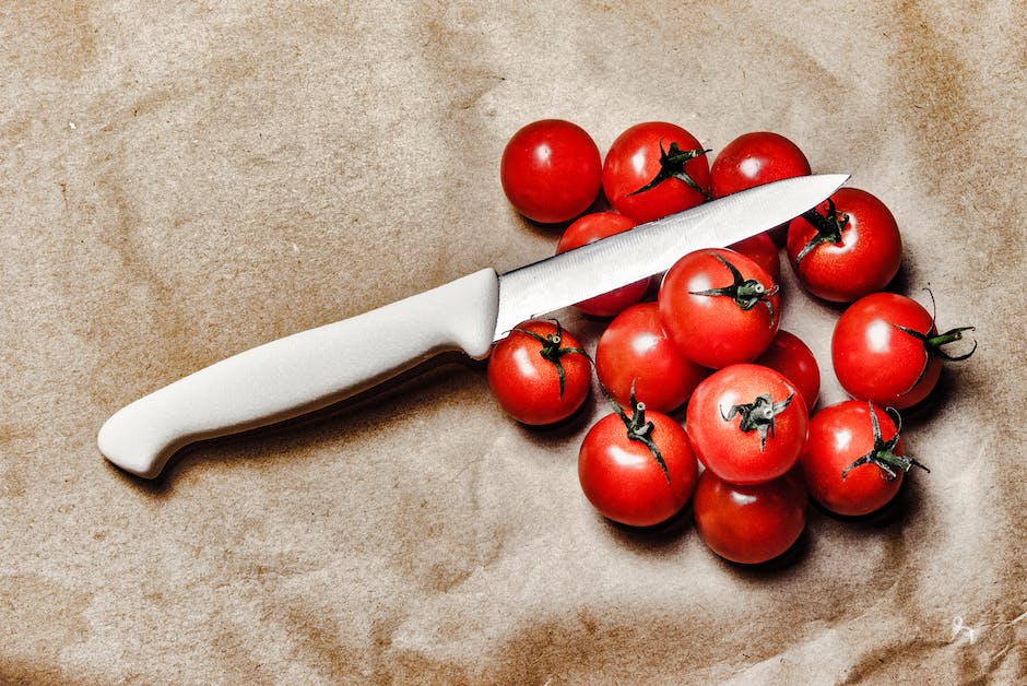 Tomaten reifen auf natürliche Weise